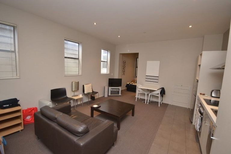 Photo of property in 12 Majoribanks Street, Mount Victoria, Wellington, 6011