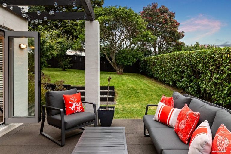 Photo of property in 15 Ridge View Crescent, Pukekohe, 2120
