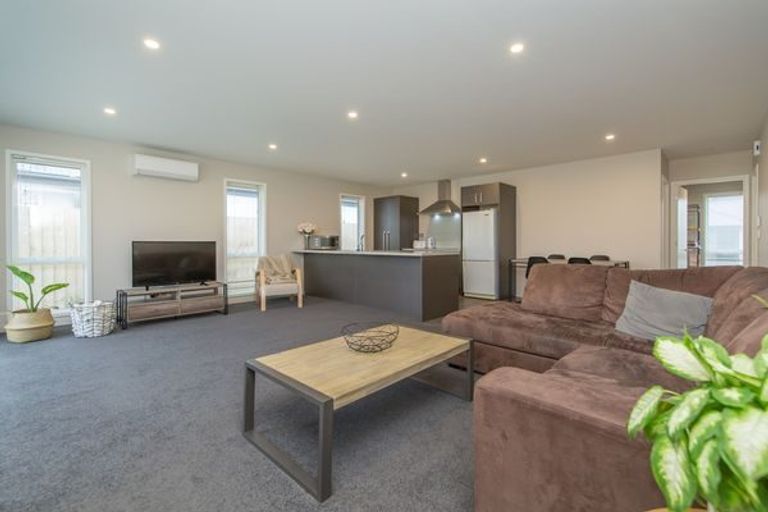 Photo of property in 7 Booth Way, Belfast, Christchurch, 8051