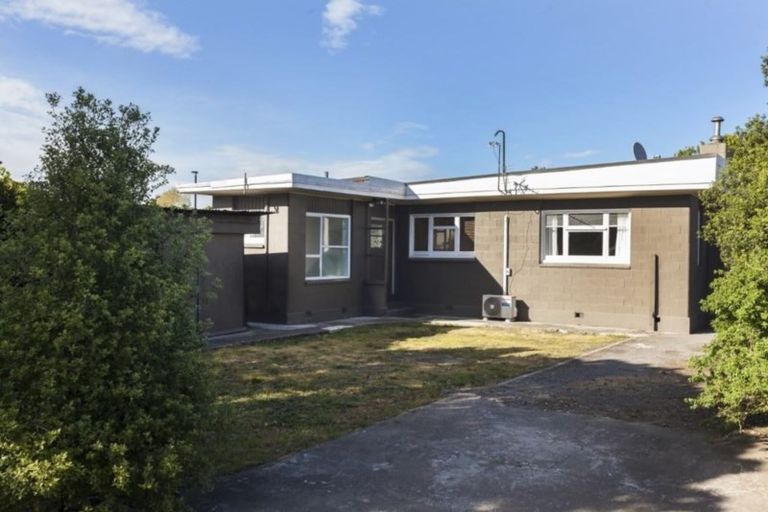 Photo of property in 65 Shortland Street, Wainoni, Christchurch, 8061