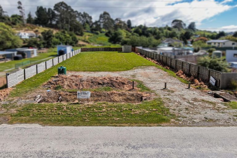 Photo of property in 70 Stafford Street, Hampden, 9410