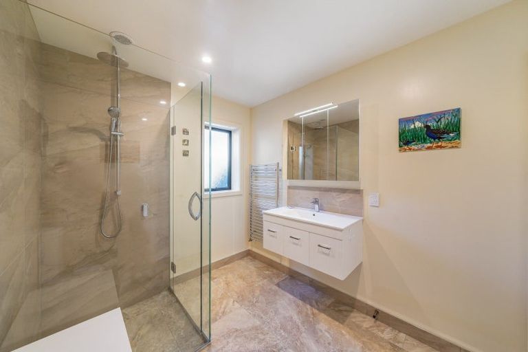 Photo of property in 34b Kenneth Gillies Way, Birchville, Upper Hutt, 5372