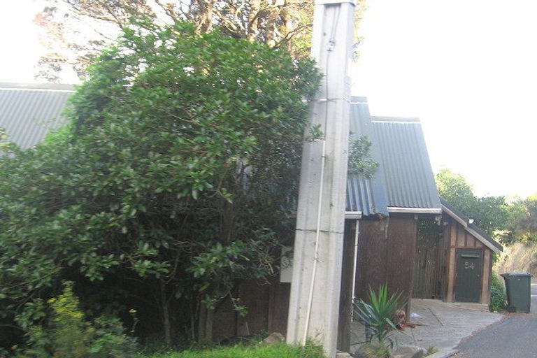 Photo of property in 54 Howard Road, Point Howard, Lower Hutt, 5013