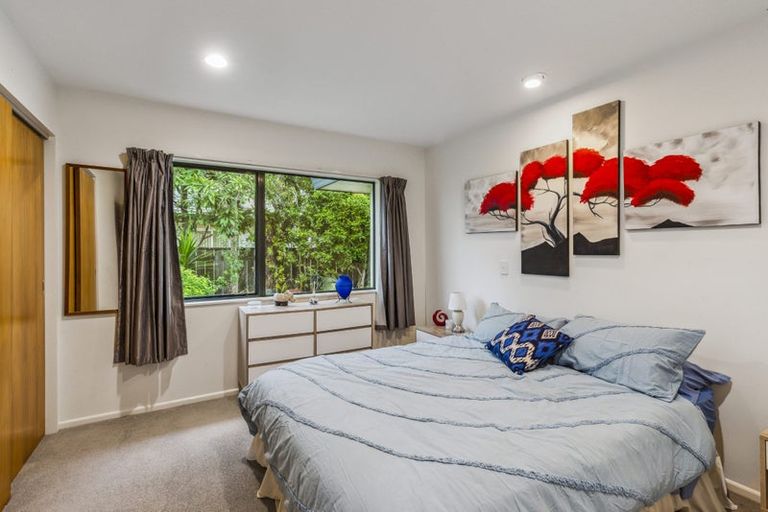 Photo of property in 8 Leigh Place, Paraparaumu Beach, Paraparaumu, 5032