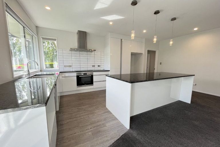 Photo of property in 30 Bronco Drive, Aidanfield, Christchurch, 8025