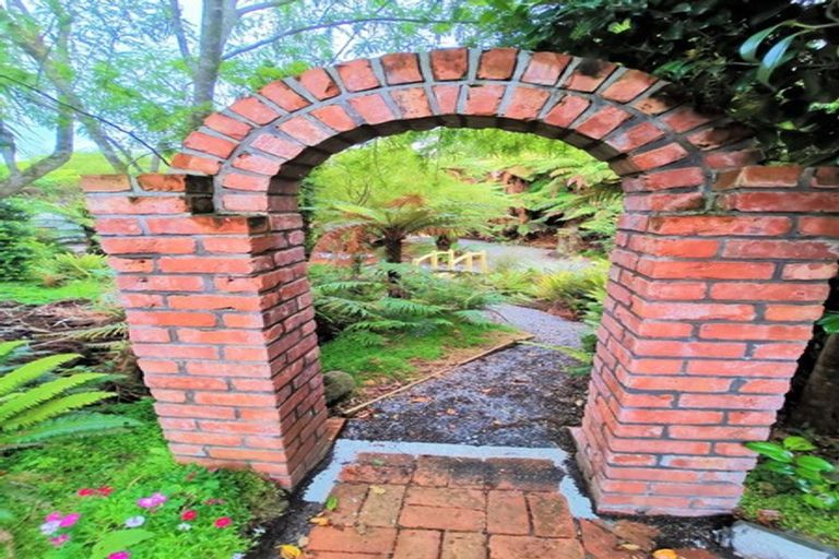 Photo of property in 8 Leith Crescent, Greymouth, 7805