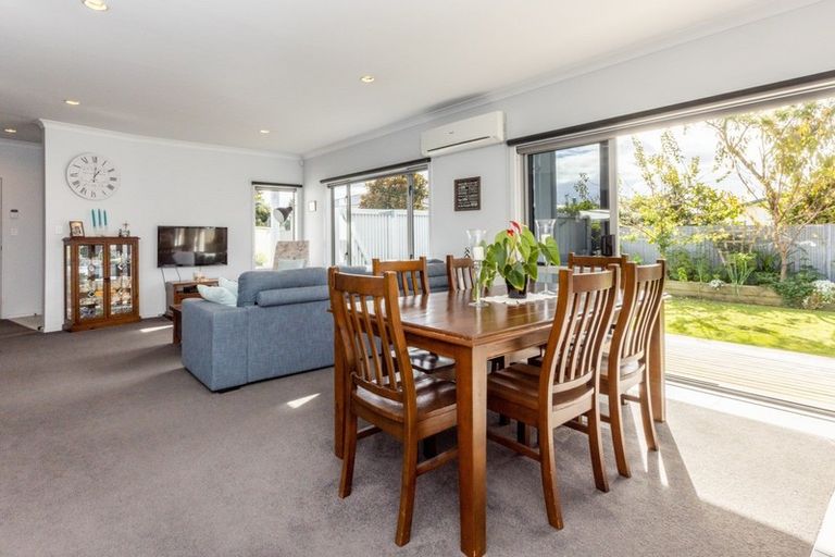 Photo of property in 28a King Street, Taradale, Napier, 4112