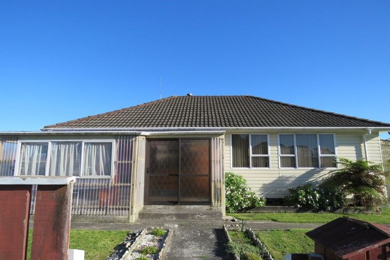 Photo of property in 62 Domett Street, Westport, 7825