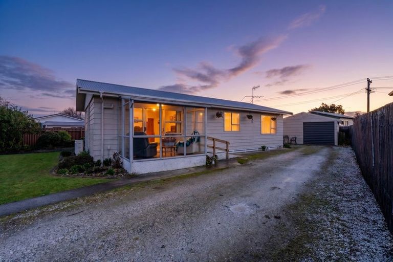 Photo of property in 22 Boyne Street, Clifton, Invercargill, 9812