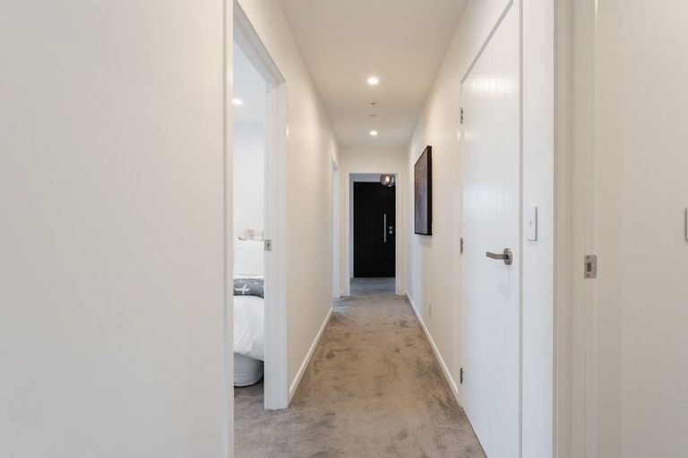 Photo of property in 18 Caledonia Drive, Mosgiel, 9024