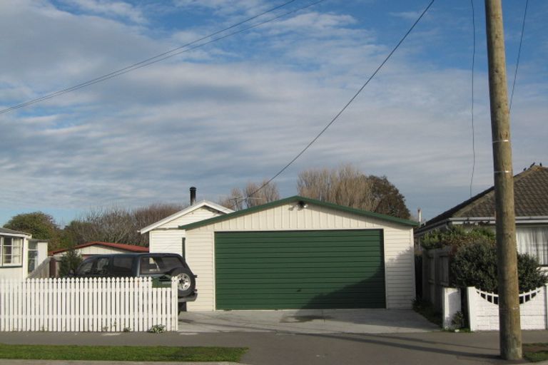 Photo of property in 44 Estuary Road, New Brighton, Christchurch, 8061