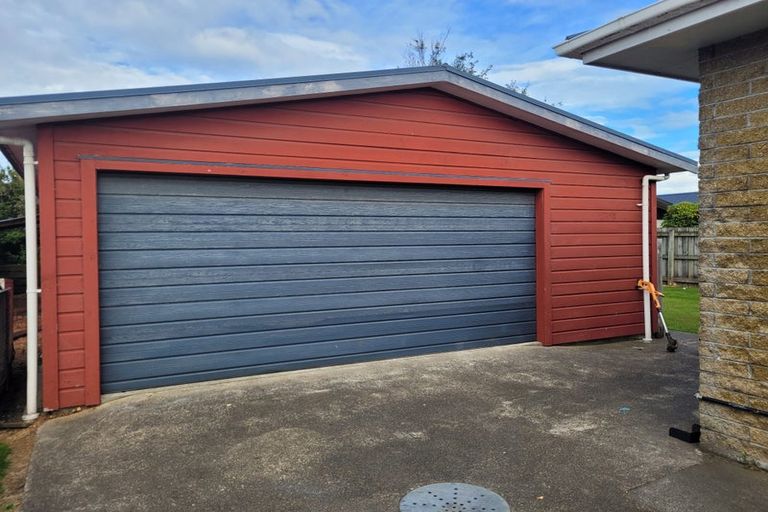 Photo of property in 100 Dunbeath Crescent, Kew, Invercargill, 9812
