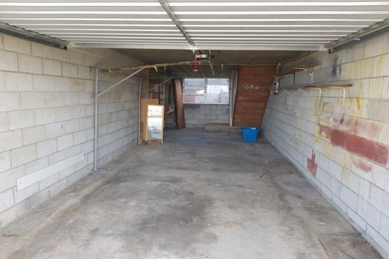 Photo of property in 4/31 Findlay Street, Moturoa, New Plymouth, 4310