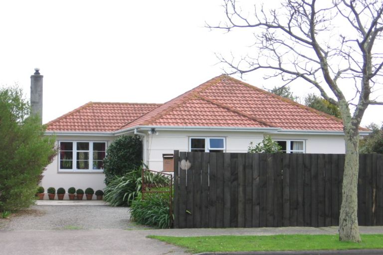 Photo of property in 45 Park Road, West End, Palmerston North, 4412