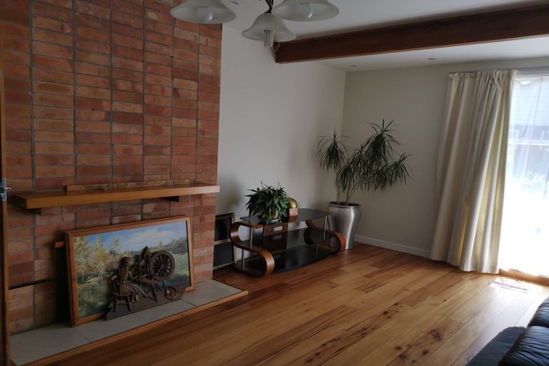 Photo of property in 1 Chilton Grove, Hutt Central, Lower Hutt, 5010