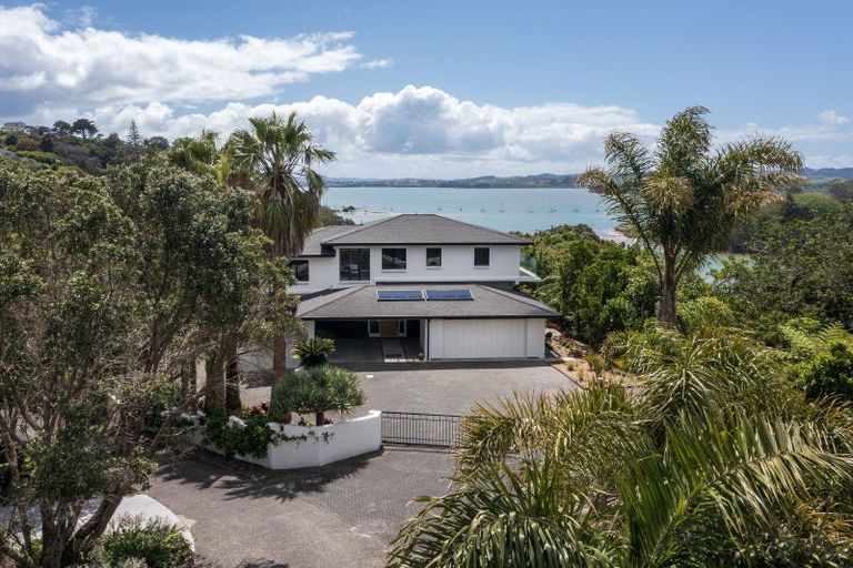 Photo of property in 26 Estuary Views, Shelly Park, Auckland, 2014