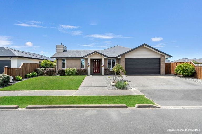 Photo of property in 10 Pahua Street, Pegasus, 7612