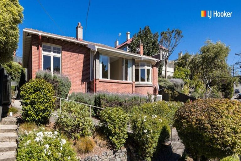Photo of property in 17 Hawthorn Avenue, Mornington, Dunedin, 9011