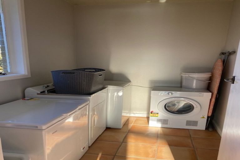 Photo of property in 9 Brandon Street, Alexandra, 9320