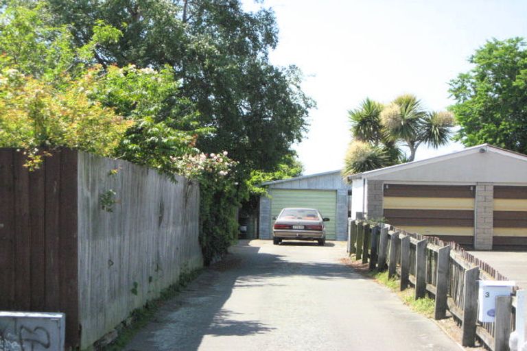 Photo of property in 3 Leonie Place, Aranui, Christchurch, 8061