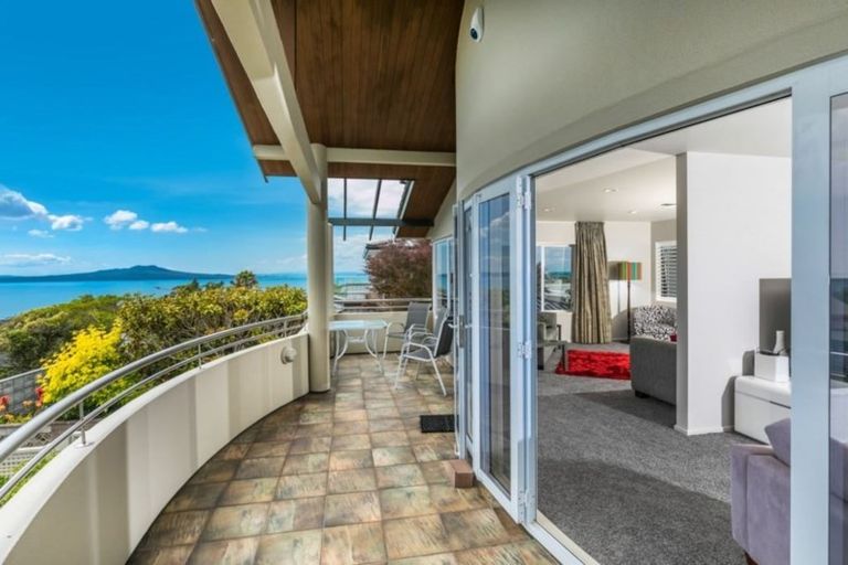 Photo of property in 2a Midway Avenue, Castor Bay, Auckland, 0620