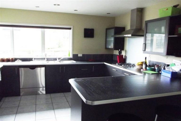 Photo of property in 36 Karamea Street, Whalers Gate, New Plymouth, 4310