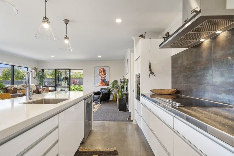 Photo of property in 8 Cooke Farm Grove, Waiwhakaiho, New Plymouth, 4312