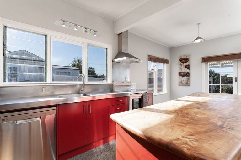 Photo of property in 16 Rimu Street, Lansdowne, Masterton, 5810