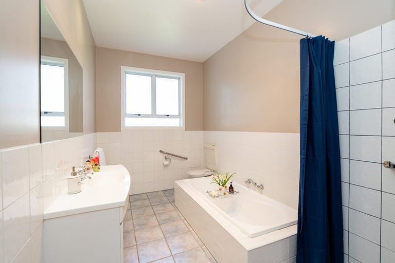Photo of property in 44 Chelmsford Street, Windsor, Invercargill, 9810