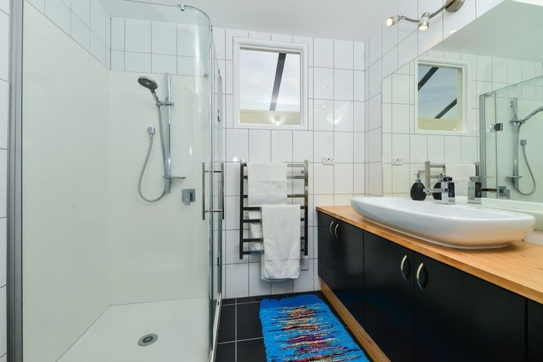 Photo of property in 18b Burn-murdoch Street, St Andrews, Hamilton, 3200