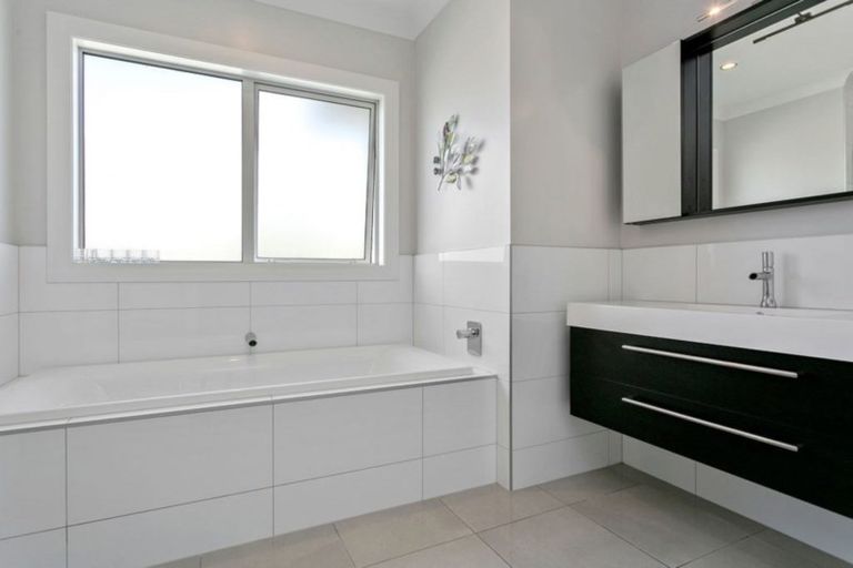 Photo of property in 4 Pengover Avenue, Leamington, Cambridge, 3432