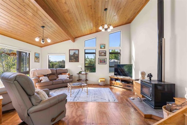 Photo of property in 46 Herbert Drive, Whangamata, 3620
