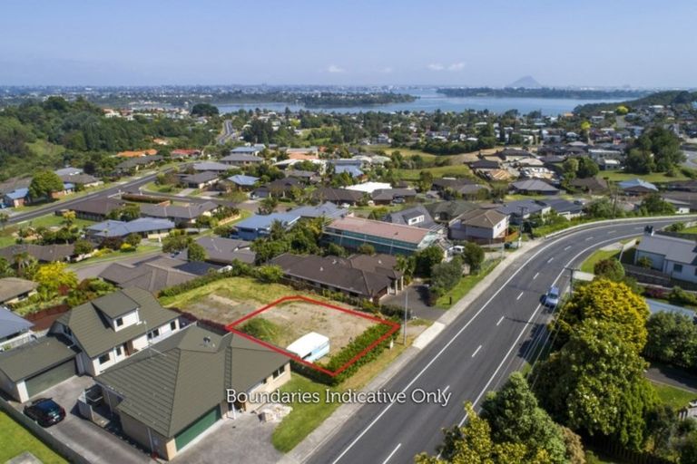 Photo of property in 44a Waikite Road, Welcome Bay, Tauranga, 3112