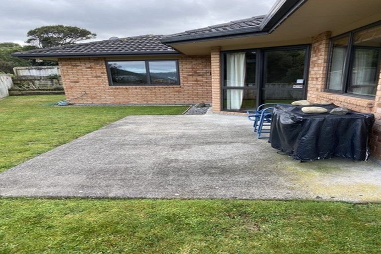 Photo of property in 59 Percy Kinsman Crescent, Riverstone Terraces, Upper Hutt, 5018