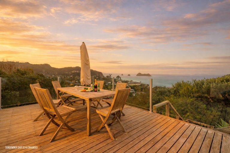 Photo of property in 5 Florence Place, Hahei, Whitianga, 3591