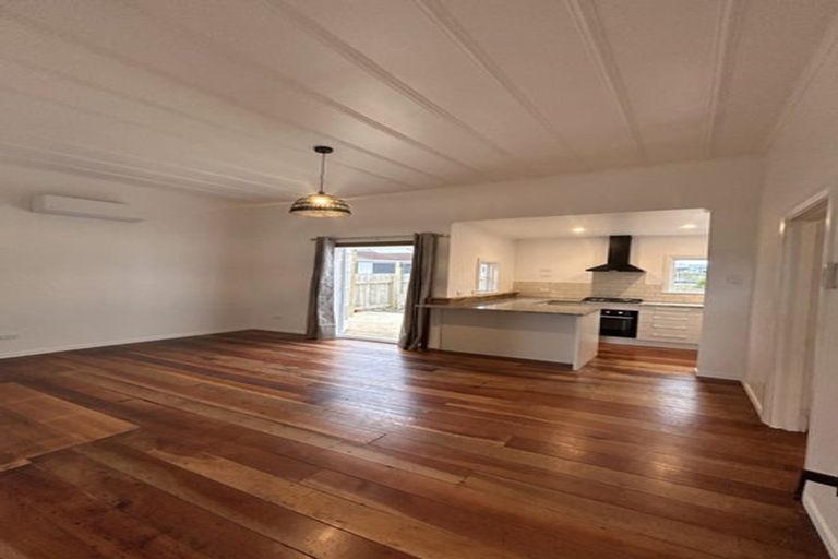 Photo of property in 50 Harrison Street, Whanganui, 4500