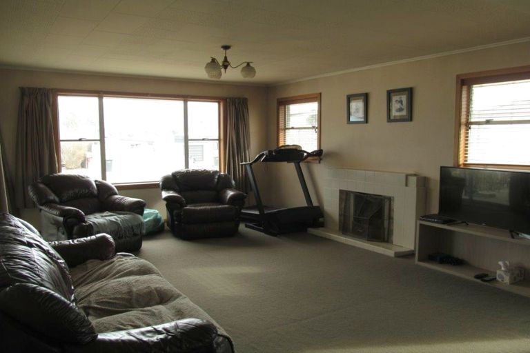 Photo of property in 9 Ashworth Street, Alexandra, 9320