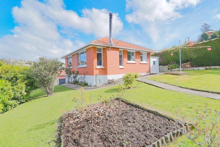 Photo of property in 38 Lindsay Road, Caversham, Dunedin, 9011