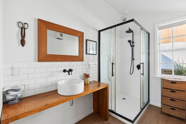 Photo of property in 109 Shakespeare Street, Leamington, Cambridge, 3432