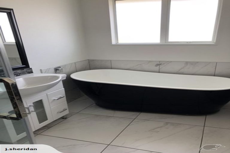 Photo of property in 14 Beech Drive, Rangiora, 7400