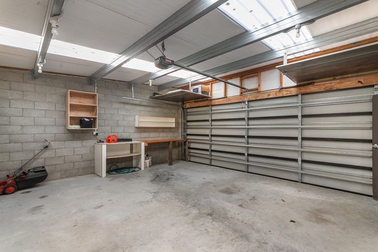 Photo of property in 123 Clarendon Terrace, Woolston, Christchurch, 8023