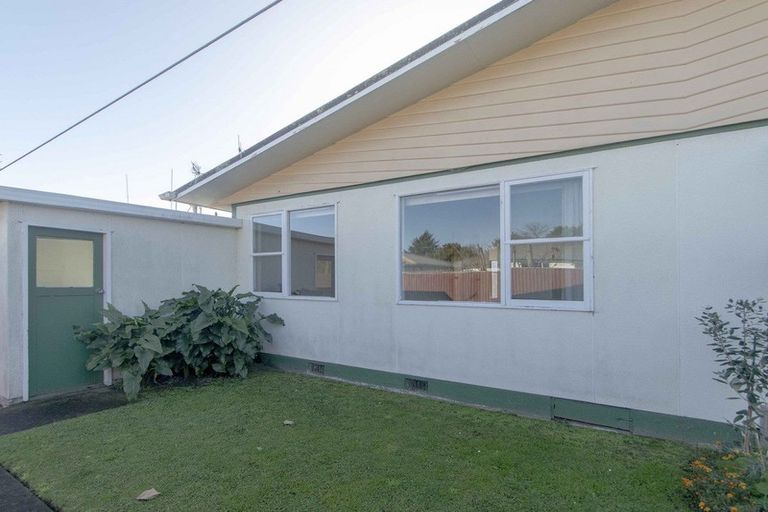 Photo of property in 7/90 Gloucester Street, Greenmeadows, Napier, 4112