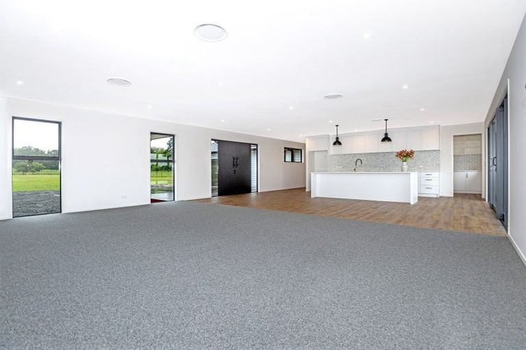 Photo of property in 584a Back Ormond Road, Makauri, 4071