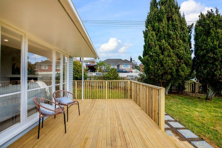 Photo of property in 43 Leicester Street, Cannons Creek, Porirua, 5024
