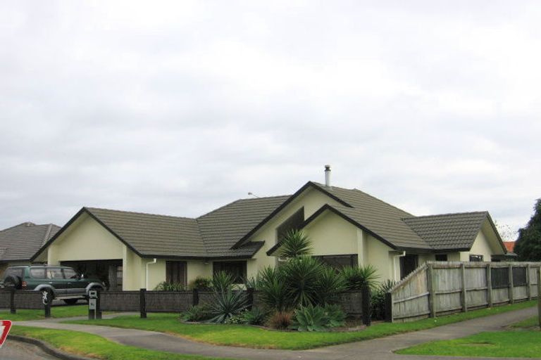 Photo of property in 64 Keppoch Court, Dannemora, Auckland, 2016