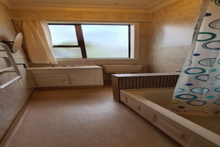 Photo of property in 45 Brownville Crescent, Maori Hill, Dunedin, 9010