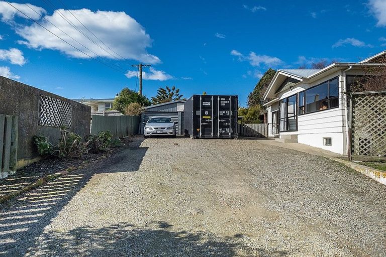 Photo of property in 73 Greta Street, South Hill, Oamaru, 9400