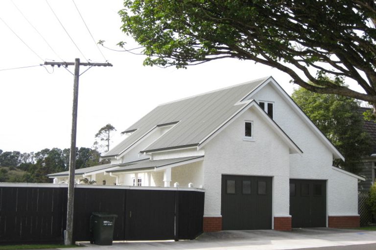 Photo of property in 67-71 Victoria Road, New Plymouth, 4310