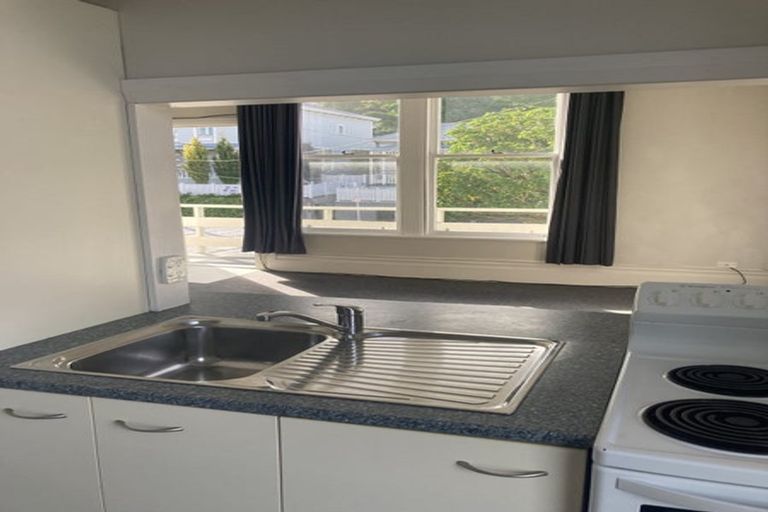 Photo of property in 23 Tinakori Road, Thorndon, Wellington, 6011