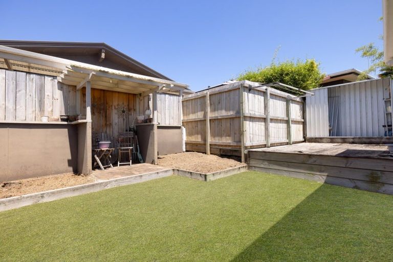 Photo of property in 19 Macloughlin Drive, Te Puke, 3119